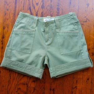 Women’s Aventura Tara Shorts, Oil Green